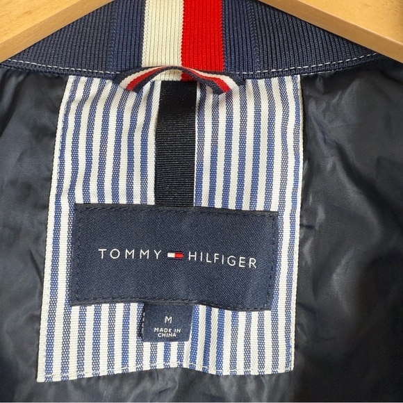 Tommy Hilfiger Men's Striped Windbreaker Full Zip Up Jacket Coat Size Medium - Picture 4 of 6